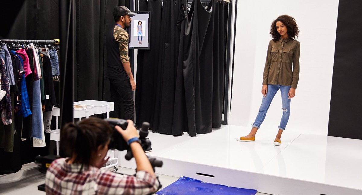How-To-Keep-eCommerce-Product-Photography-Costs-Down eCommerce Product Photography Costs